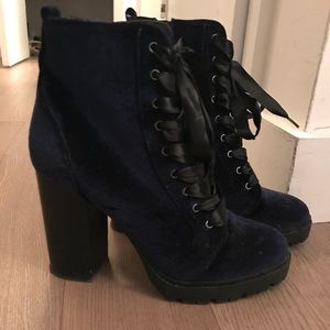 Steve Madden Velvet Combat Boots, Size 9.5
