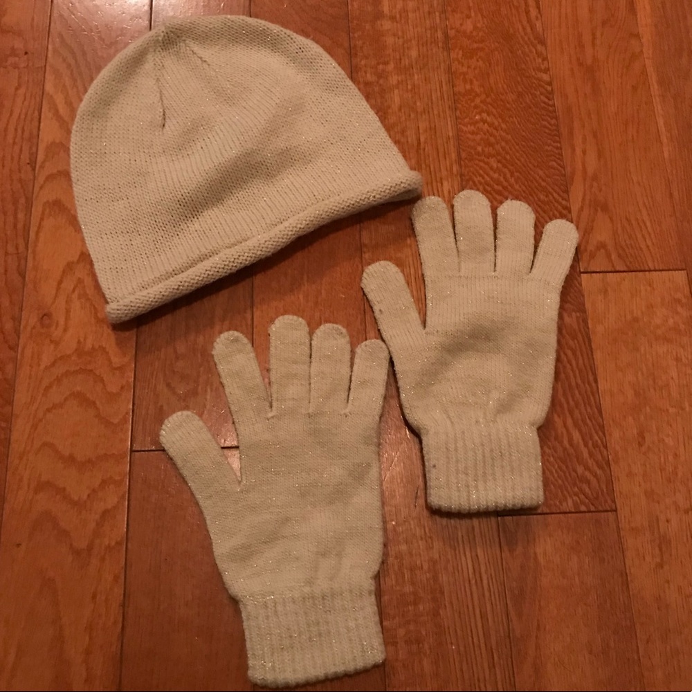 Beanie/Glove Set❄️