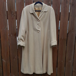 *RARE* Vintage Plus Size Coat