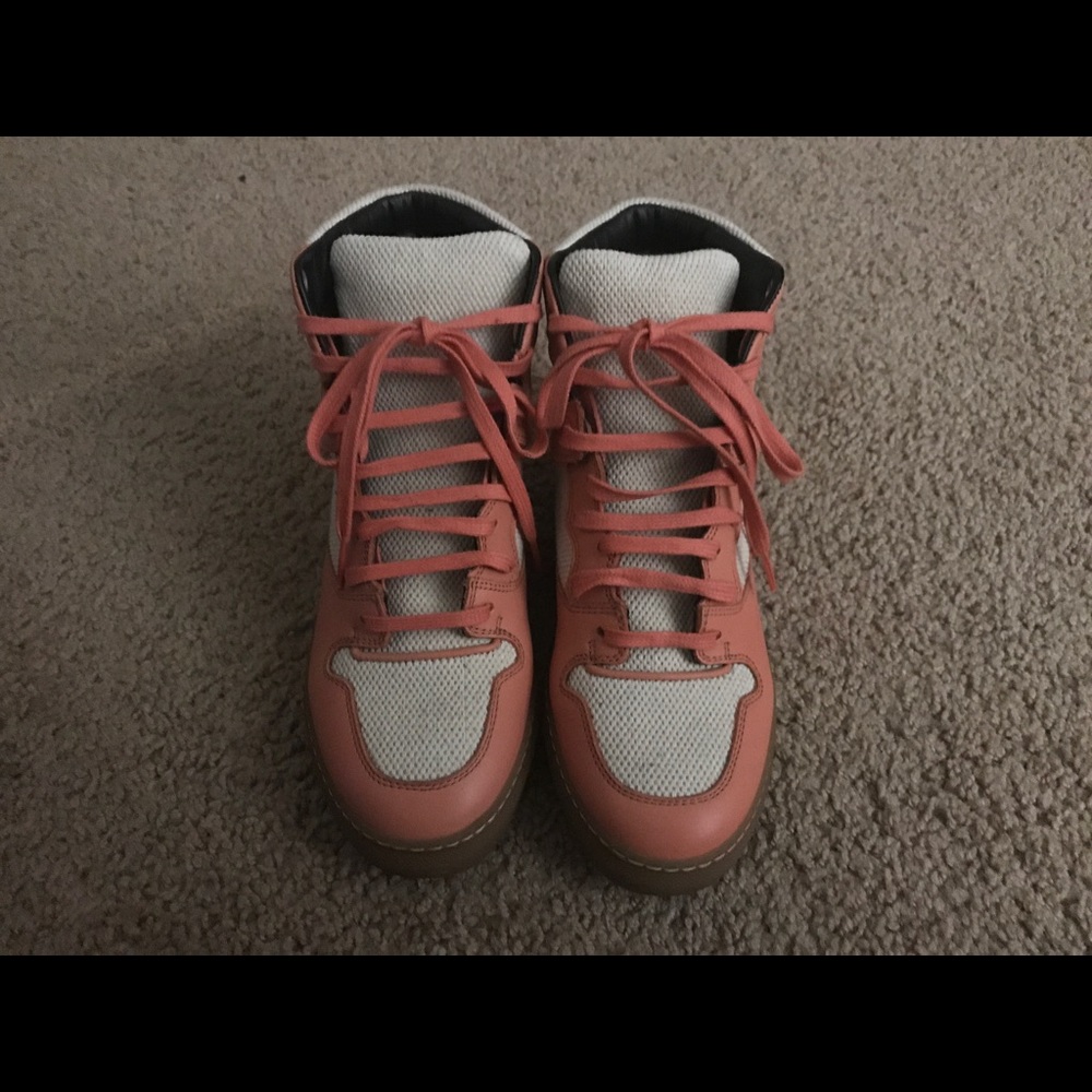 Balenciaga High Top Sneaker