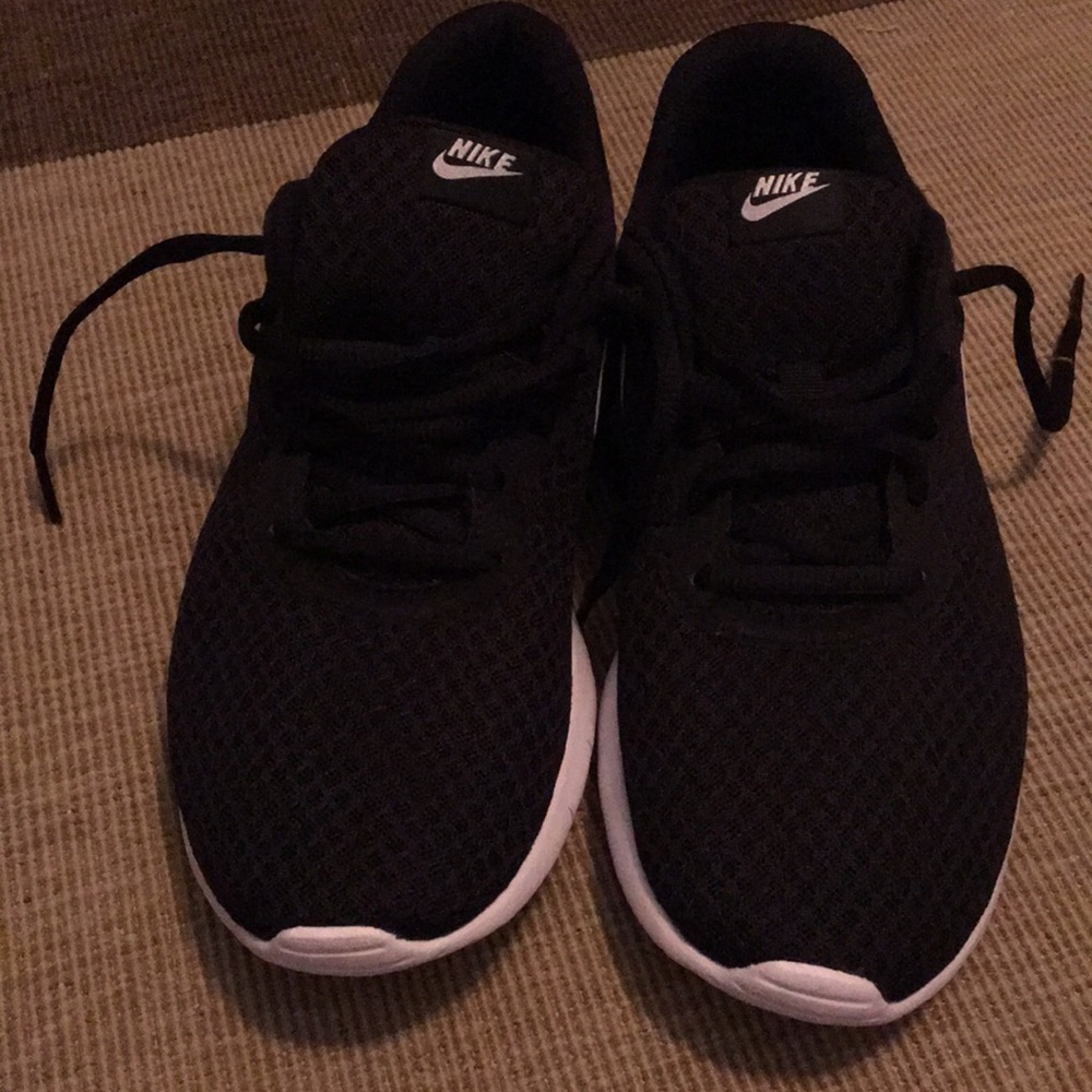Nike black running shoes