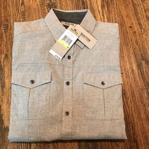 NWT Reaction Kenneth Cole Button Down Shirt