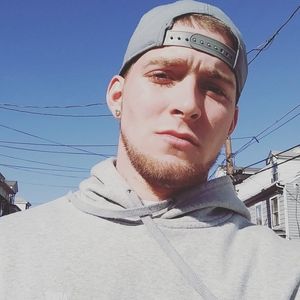 Meet your Posher, Adam