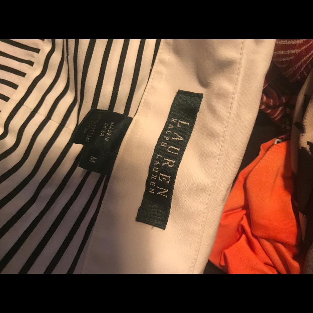 Rl Button Down - image 1