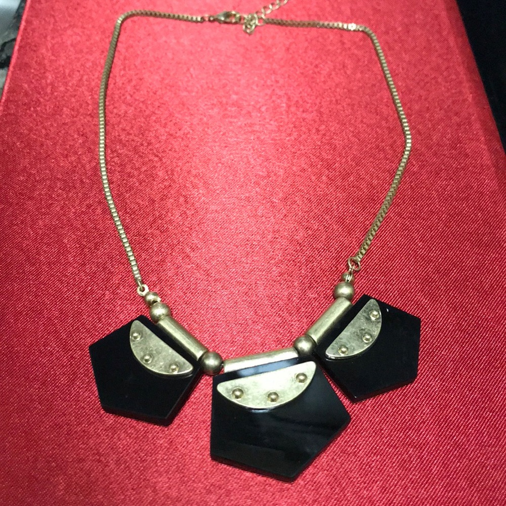 Black and gold necklace