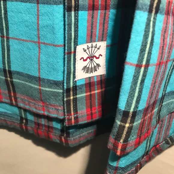 button down - Picture 3 of 3