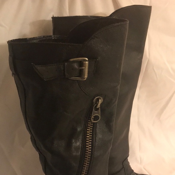 Steve Madden Boots - Picture 3 of 8