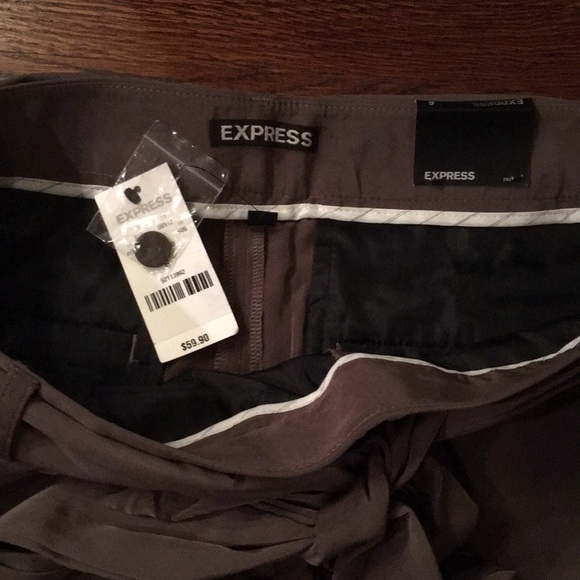 NWT Express Shorts - Picture 5 of 6