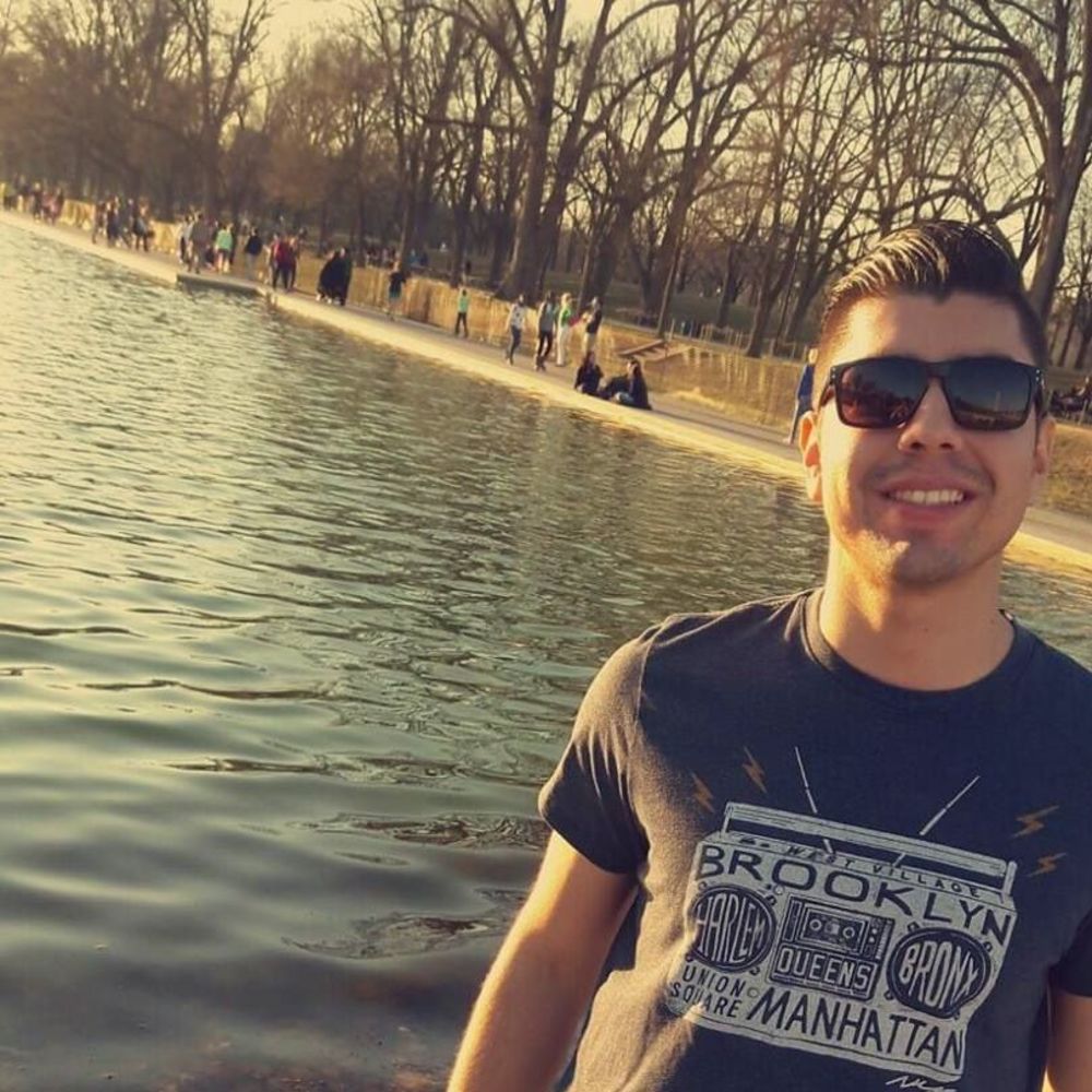 Meet your Posher, Andres