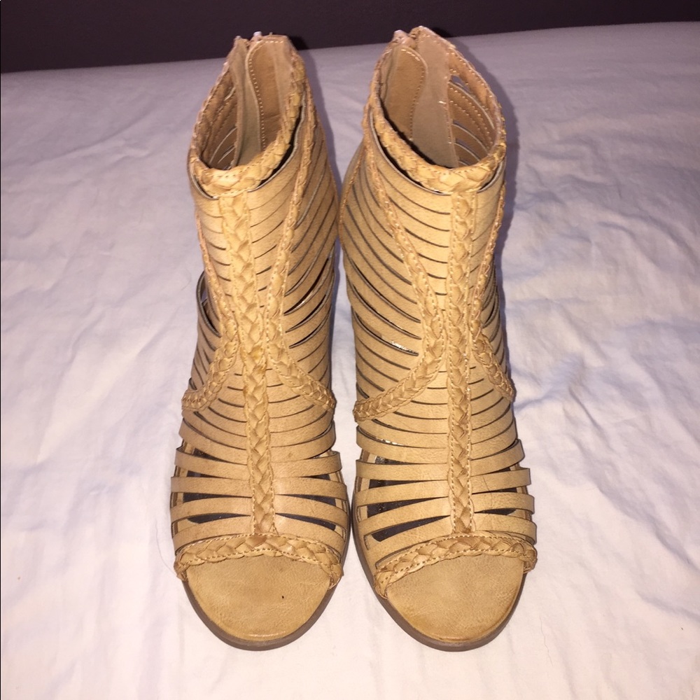 New Madden Girl Heeled Sandals