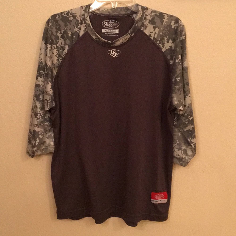Athletic shirt camouflage
