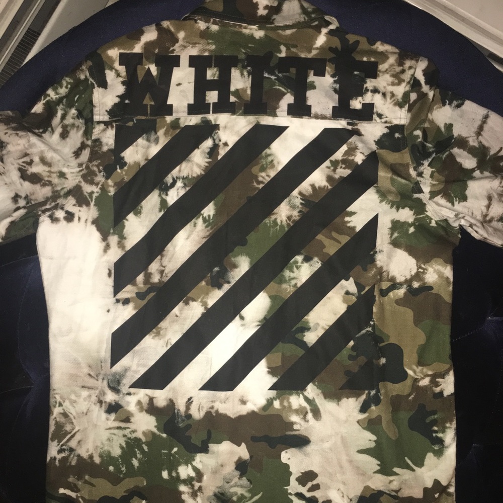 Men’s OFF WHITE button down shirt