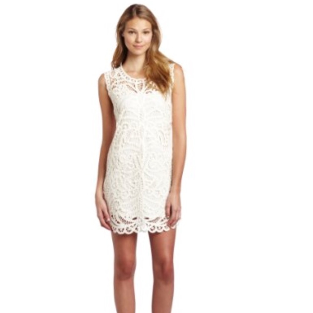 BCBG MAXAZRIA white dress in size Medium