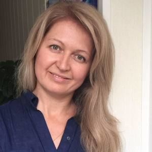 Meet your Posher, Elena