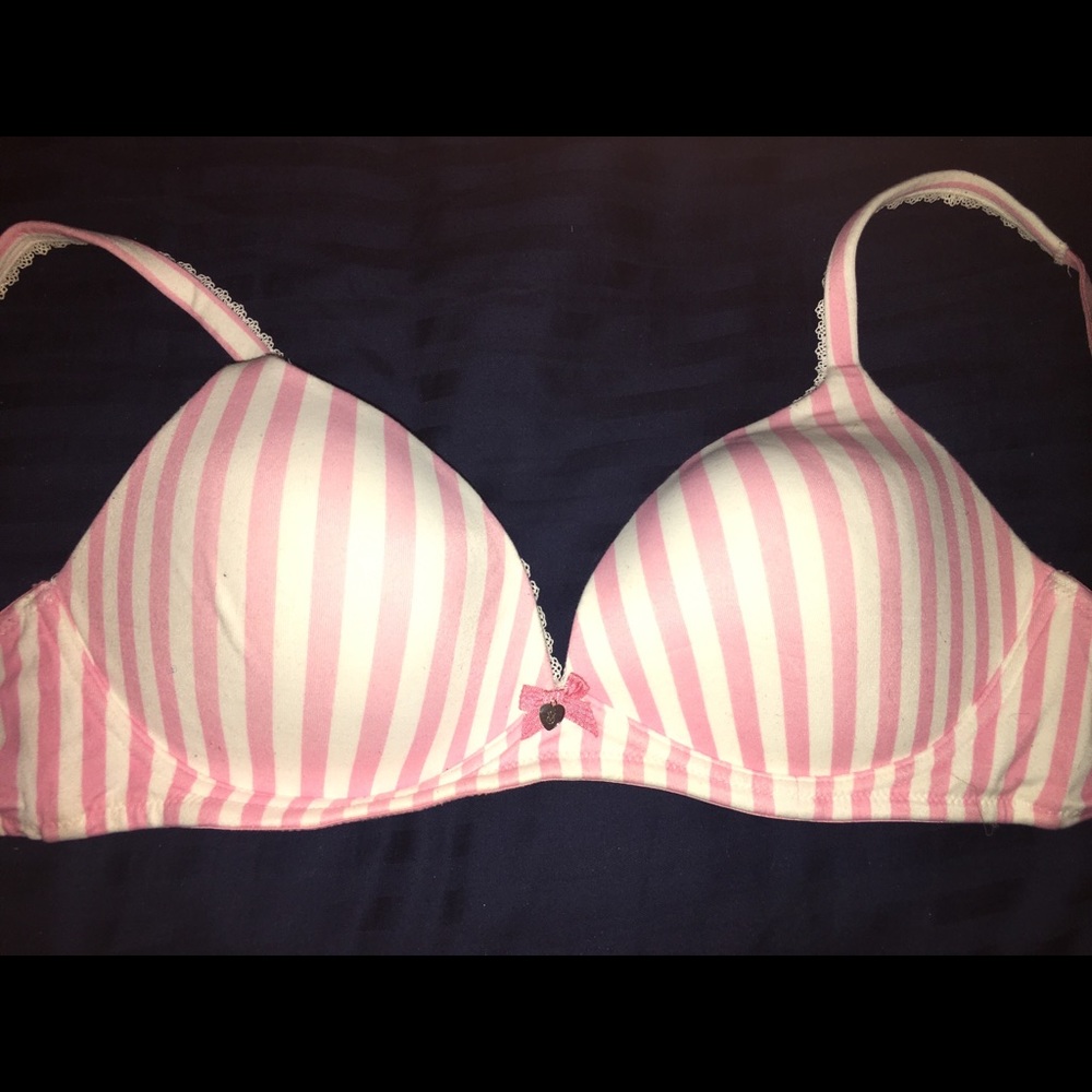 Body by Victoria’s Secret no wire bra