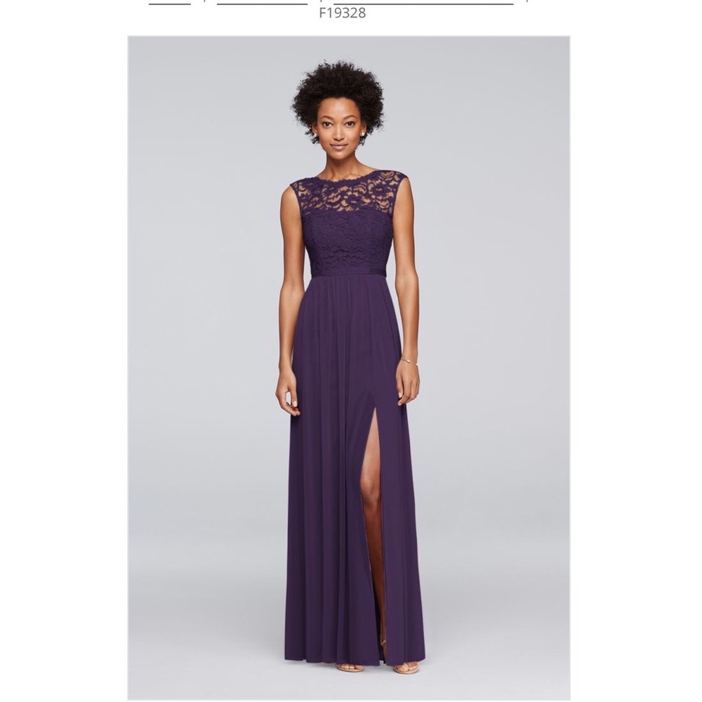 David’s Bridal Long Bridesmaid Dress w Lace Bodice