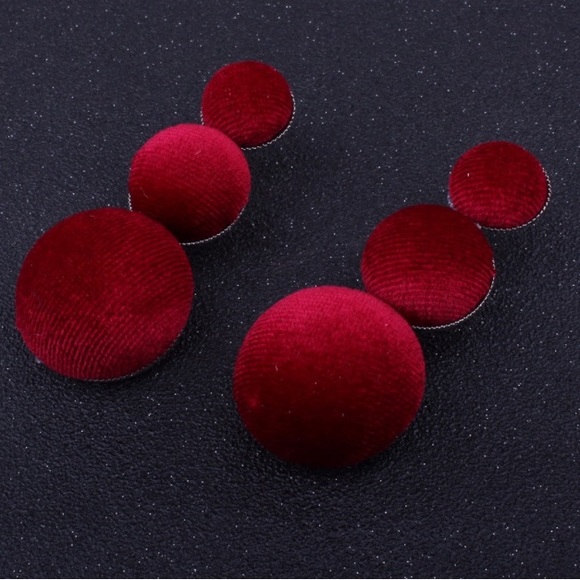 🆕Tessa Burgundy Wine Red Velvet Drop Earrings - Picture 5 of 8