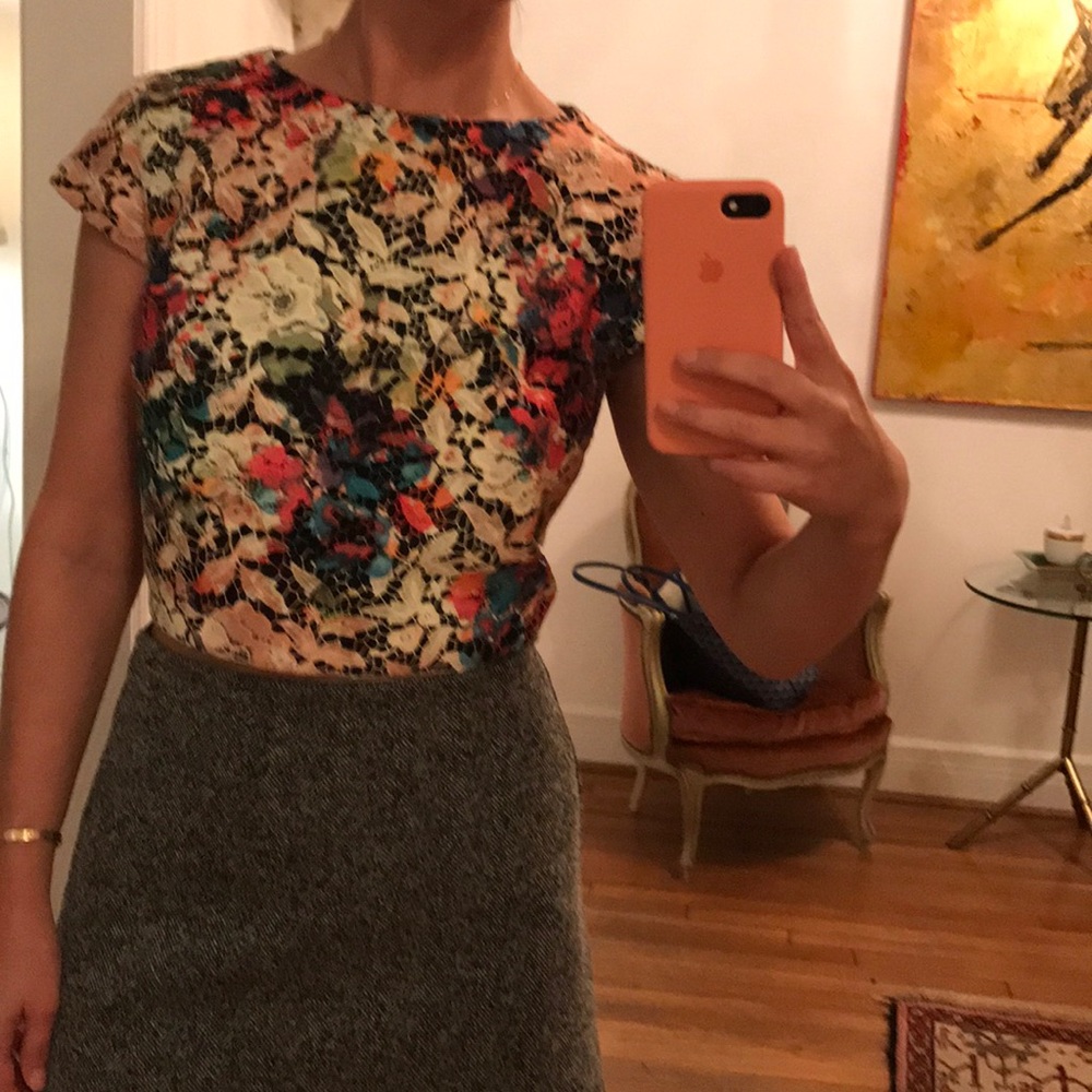 Artelier Nicole Miller Crop Top