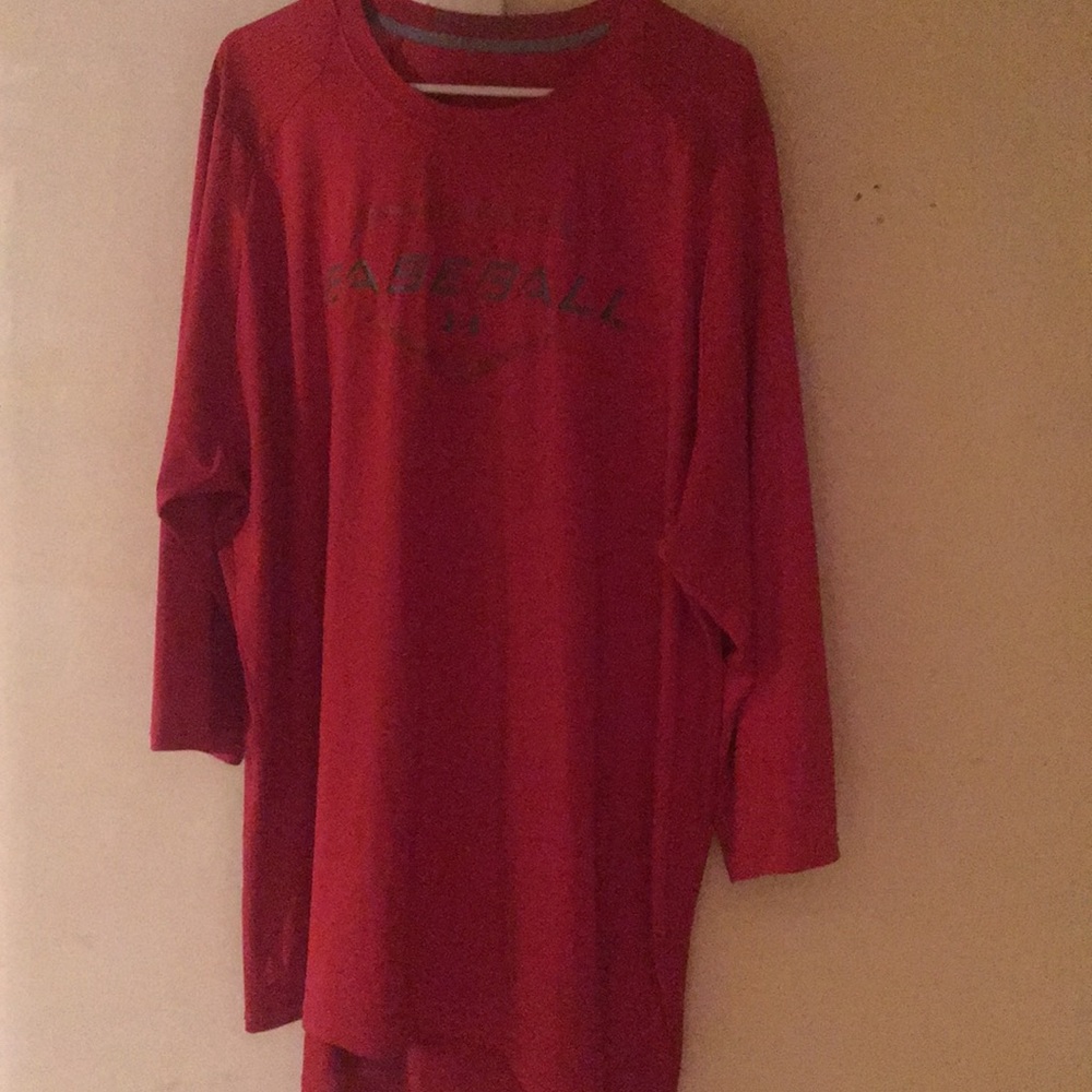 Red UnderArmour 3/4 Baseball Dri-fit