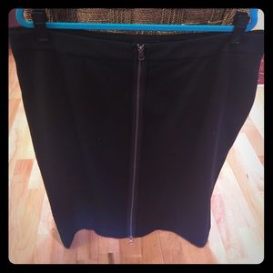 Exposed Front Zip Ponte Pencil Skirt