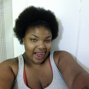 Meet your Posher, Cierra