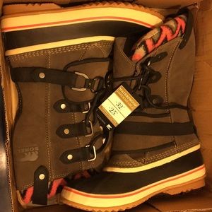 Sorel NIB Joan of Arctic Knit Premium II