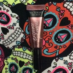 VS Extreme Plumper