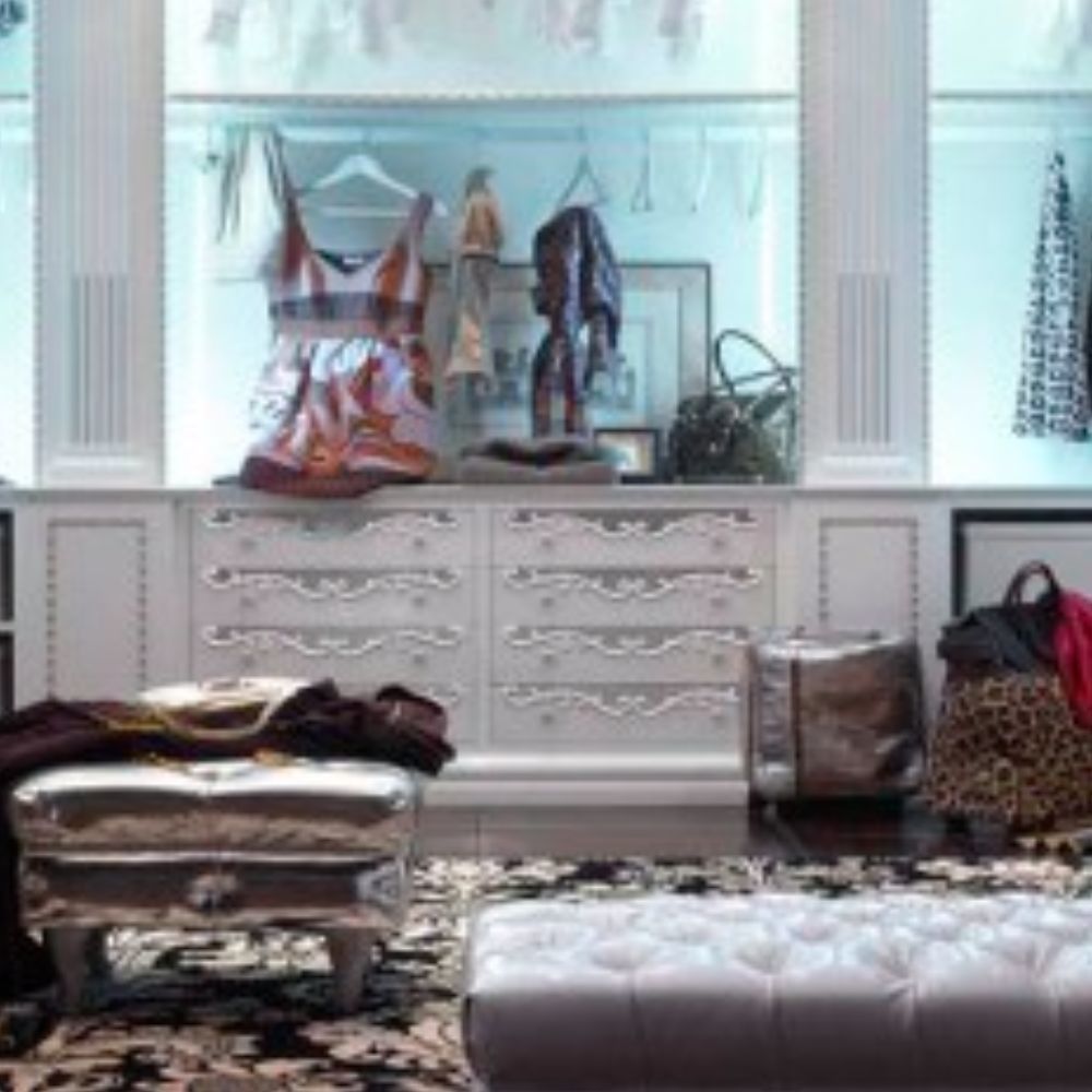 Meet your Posher, Priscilla