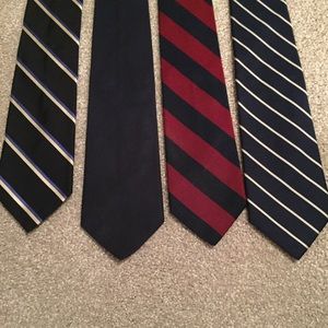 Bundle of 4 Ralph Lauren ties