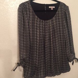 Beautiful black and white print blouse