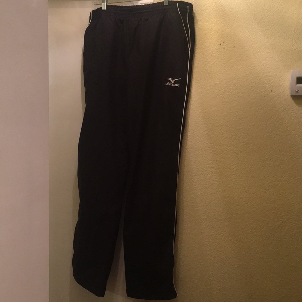 Black Mizuno Set - XL Athletic Pants and XL top