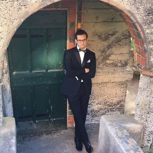 Meet your Posher, Gregory