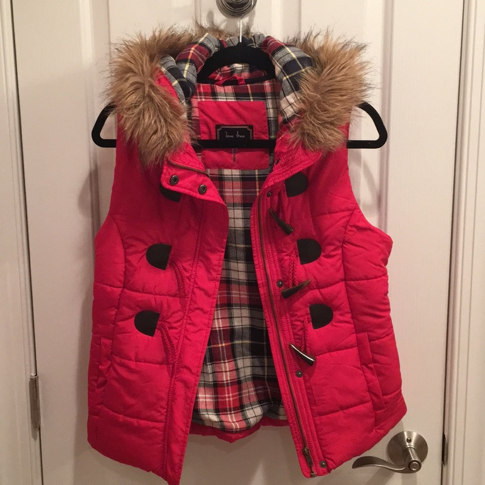 Love Tree red hooded vest