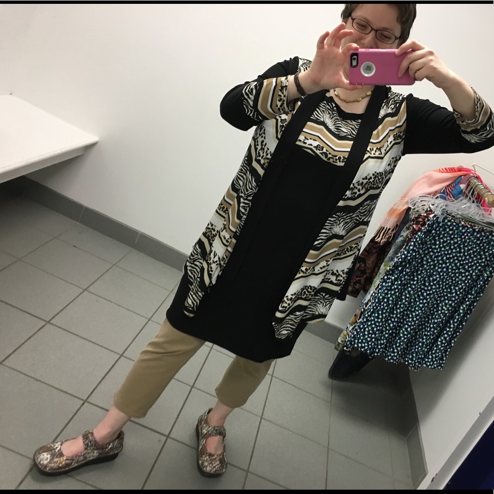 Meet your Posher, Sharon