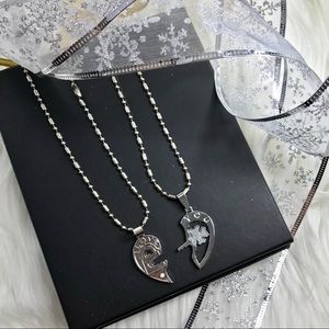 💰His & Her “I Love You” Heart Puzzle Necklaces