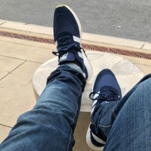 Meet your Posher, Marshall