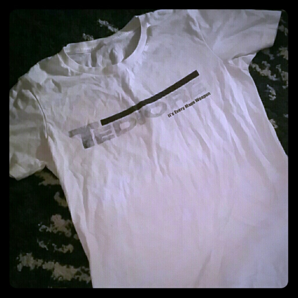 Borderlands Tee