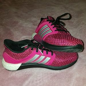 Adidas boost shoes size 8