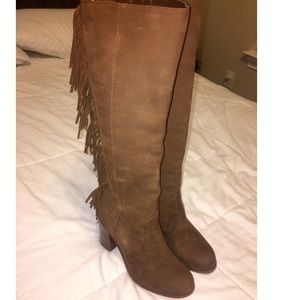 Gianni Bini Brown Suede Boots
