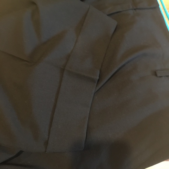 Michael Kors Wide Leg Cuffed Crop Trousers - Picture 4 of 6