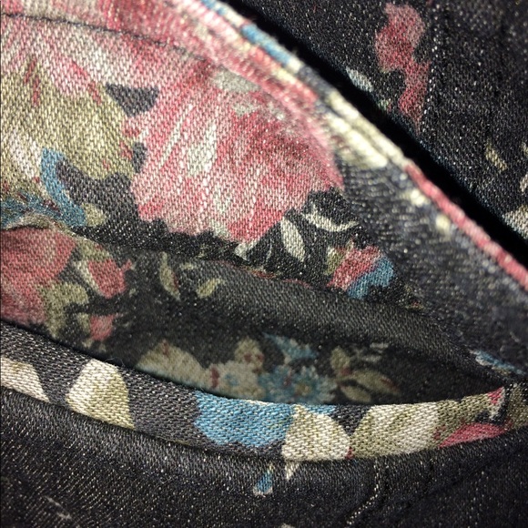 Free People black floral jacket. - Picture 3 of 8