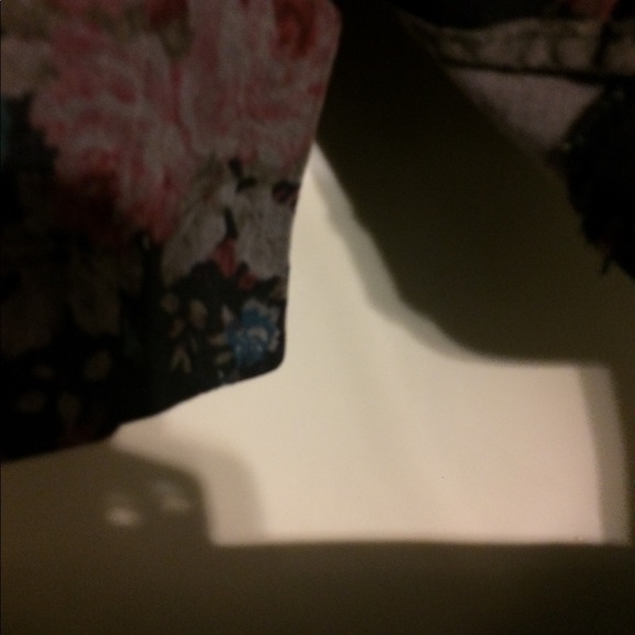 Free People black floral jacket. - Picture 6 of 8