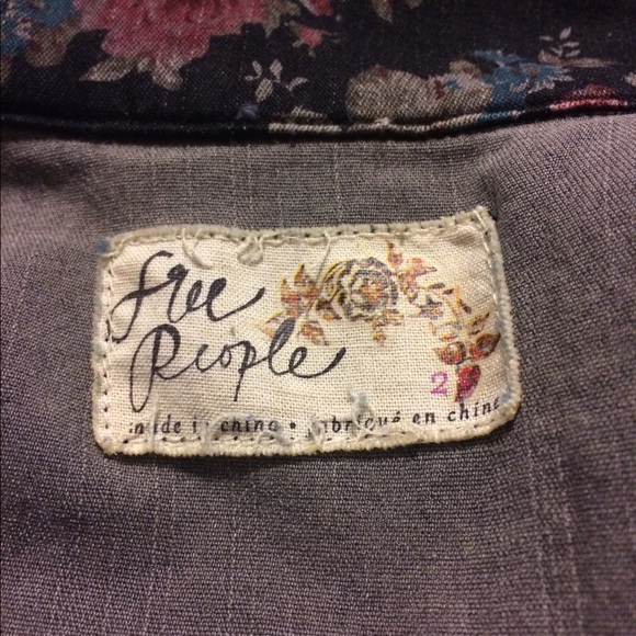 Free People black floral jacket. - Picture 8 of 8