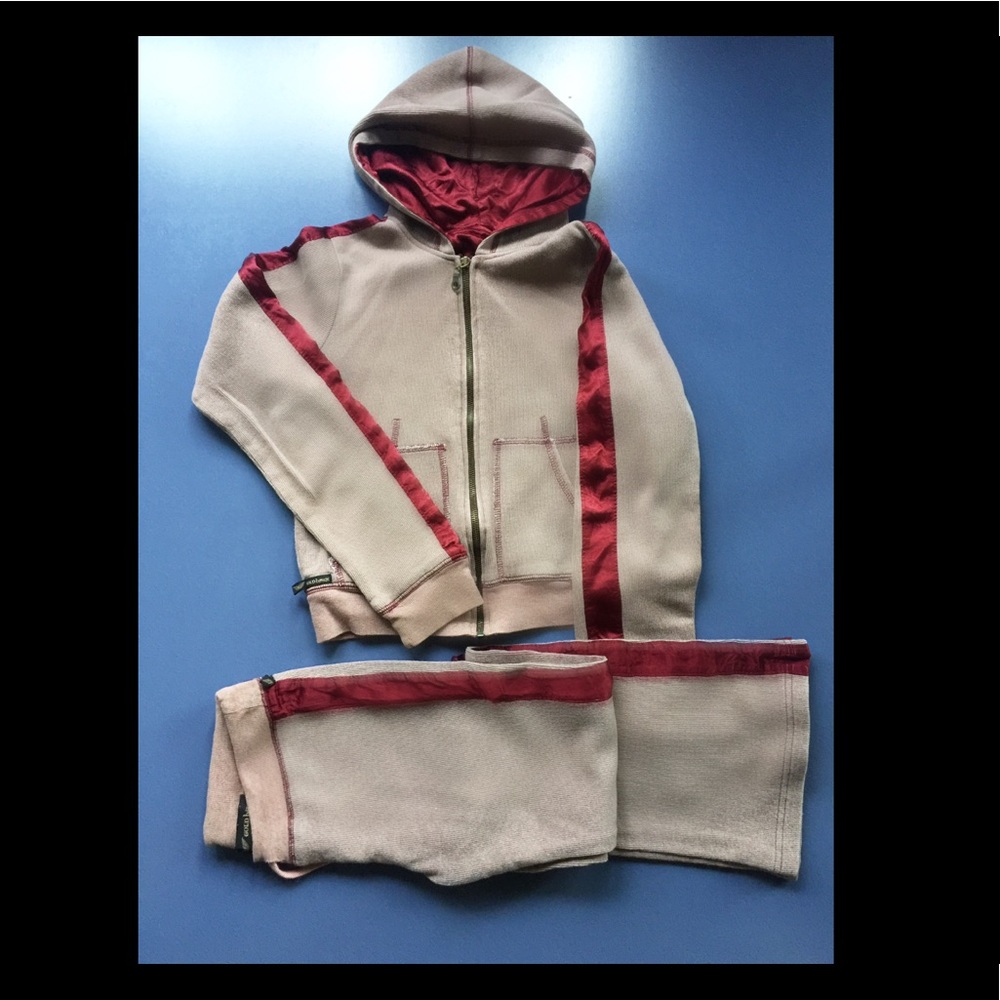 SNUGGLY SWEAT SUIT
