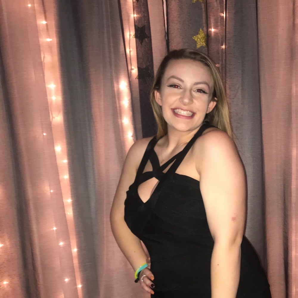 Meet your Posher, Hannah