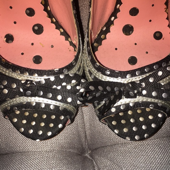 Black poke dot heels - Picture 3 of 4
