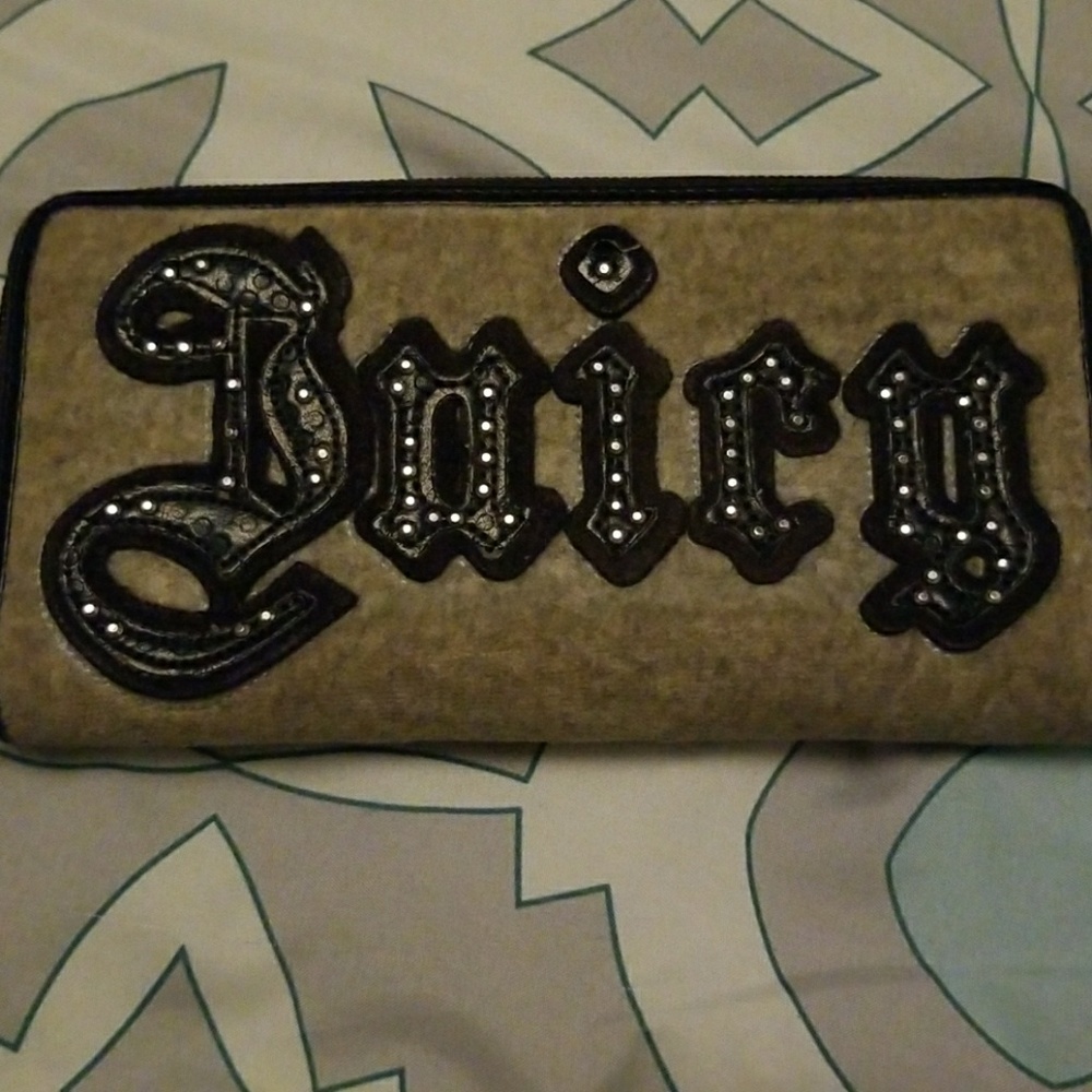 juicy couture wallet