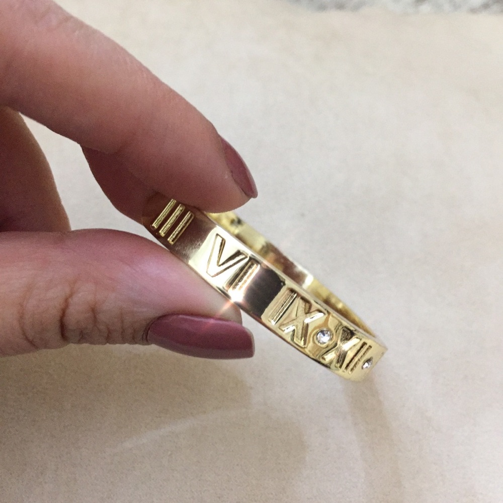 Roman numeral Rhinestone cuff - Picture 6 of 8