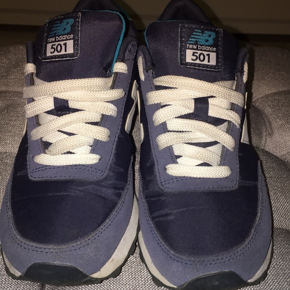 Blue New Balance sneaker - Picture 4 of 4