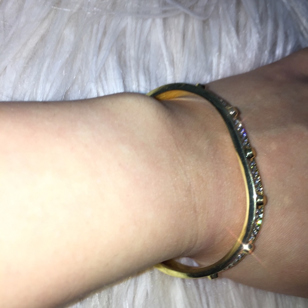 Gold Rhinestone studded cuff - Picture 7 of 8